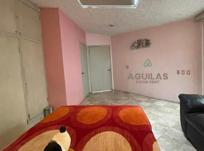 Con Bano Compartido